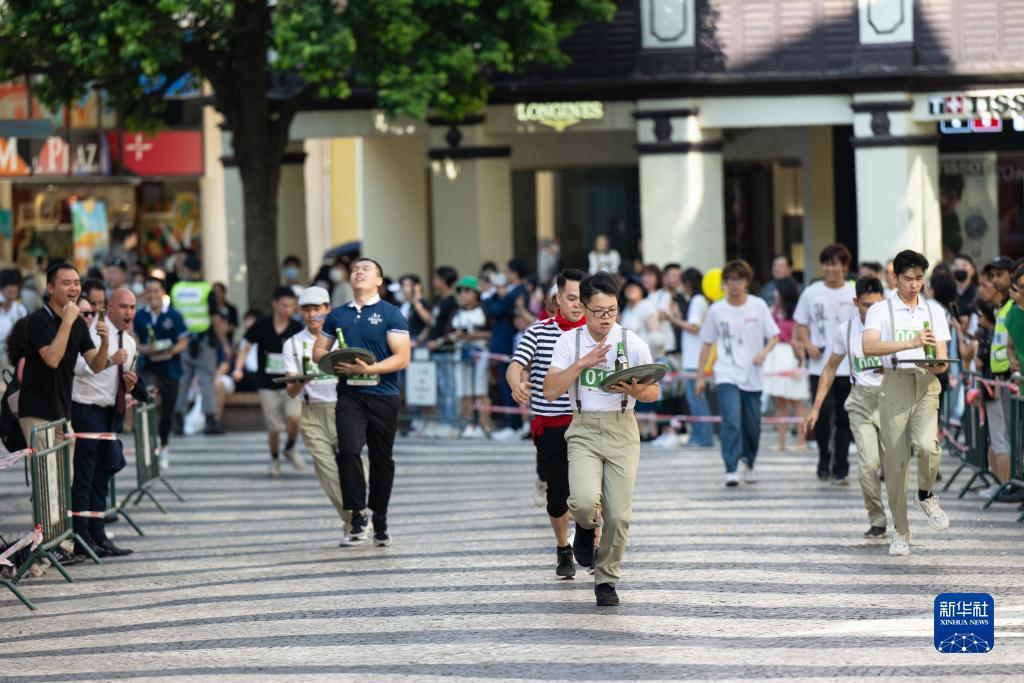 欢迎您大红鹰
